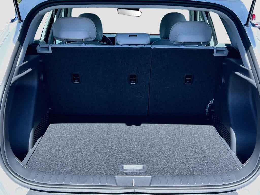 2027 Hyundai KONA SE FWD