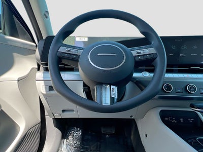 2026 Hyundai KONA SE FWD
