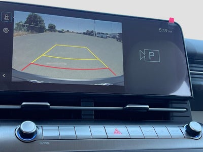 2026 Hyundai KONA SE FWD
