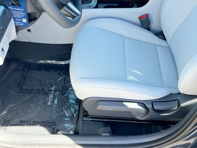 2026 Hyundai KONA SE FWD