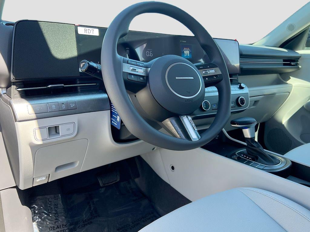 2026 Hyundai KONA SE FWD
