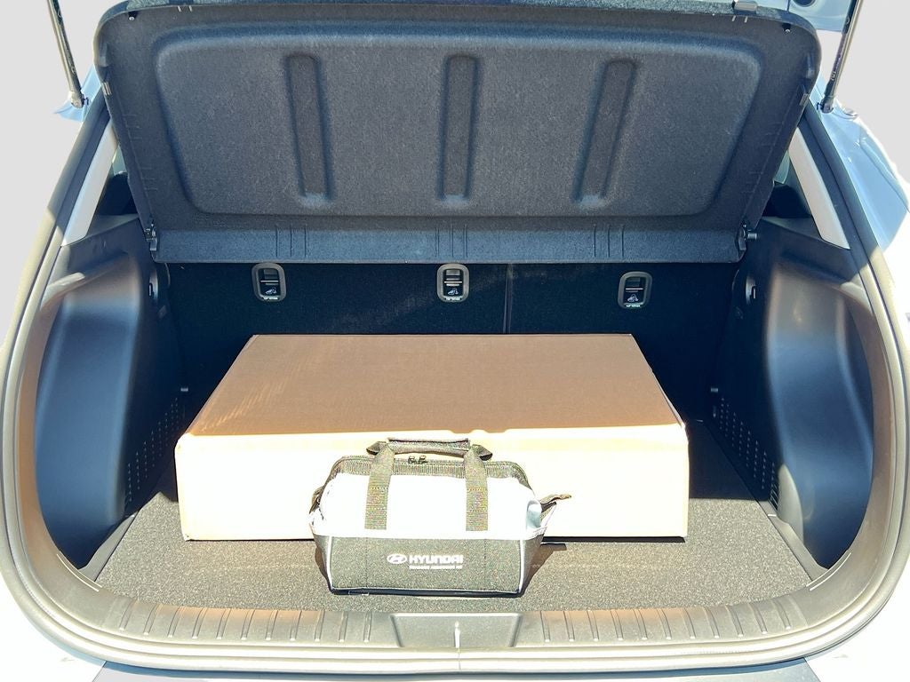 2026 Hyundai KONA SEL Premium FWD