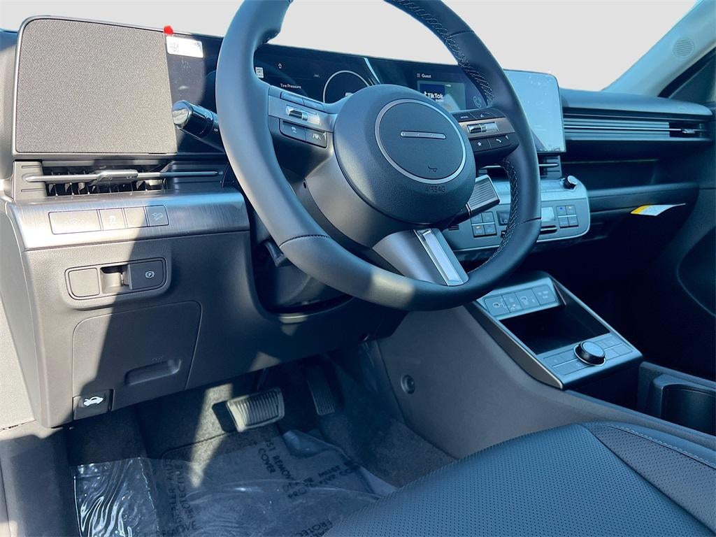 2026 Hyundai KONA SEL Premium FWD