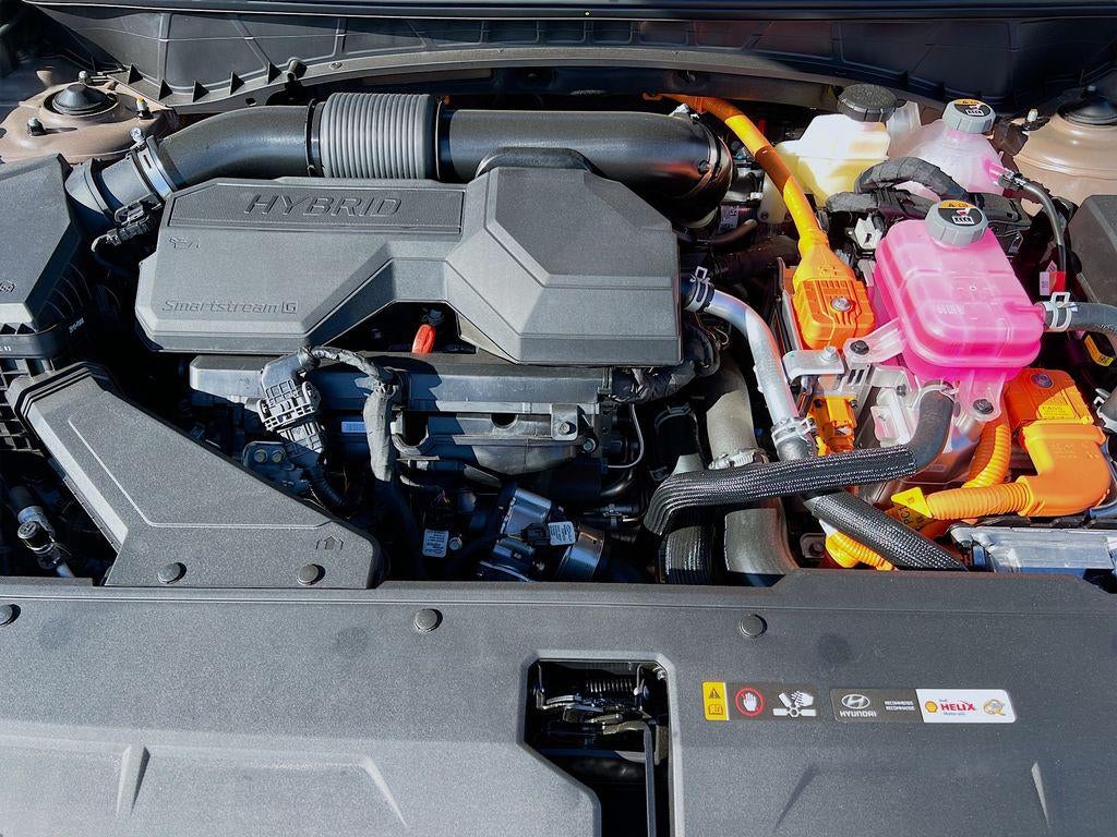 2026 Hyundai TUCSON HYBRID SEL AWD