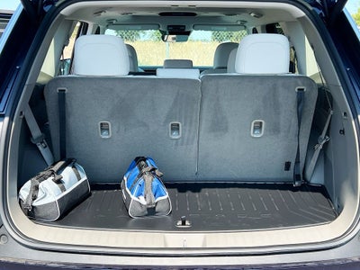2026 Hyundai PALISADE HYBRID Blue SEL Premium 8P