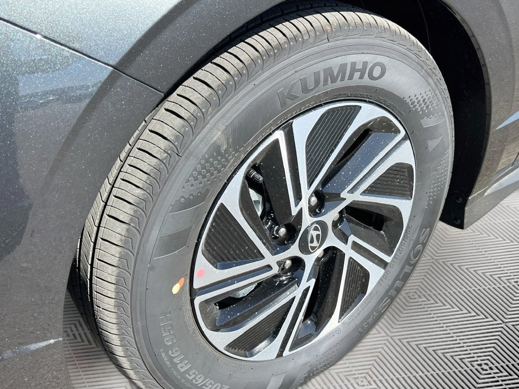 2027 Hyundai SONATA HYBRID Blue