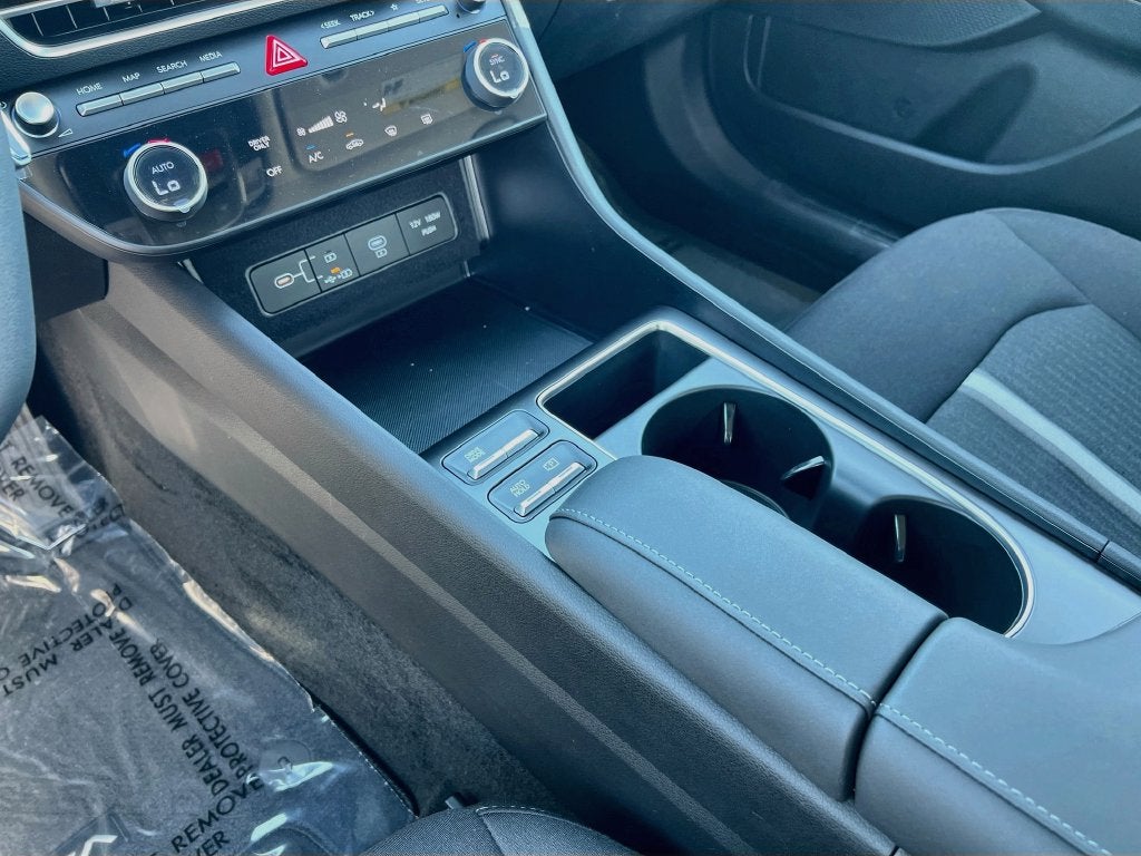 2027 Hyundai SONATA HYBRID Blue