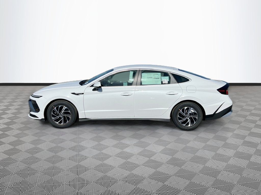 2027 Hyundai SONATA HYBRID Blue