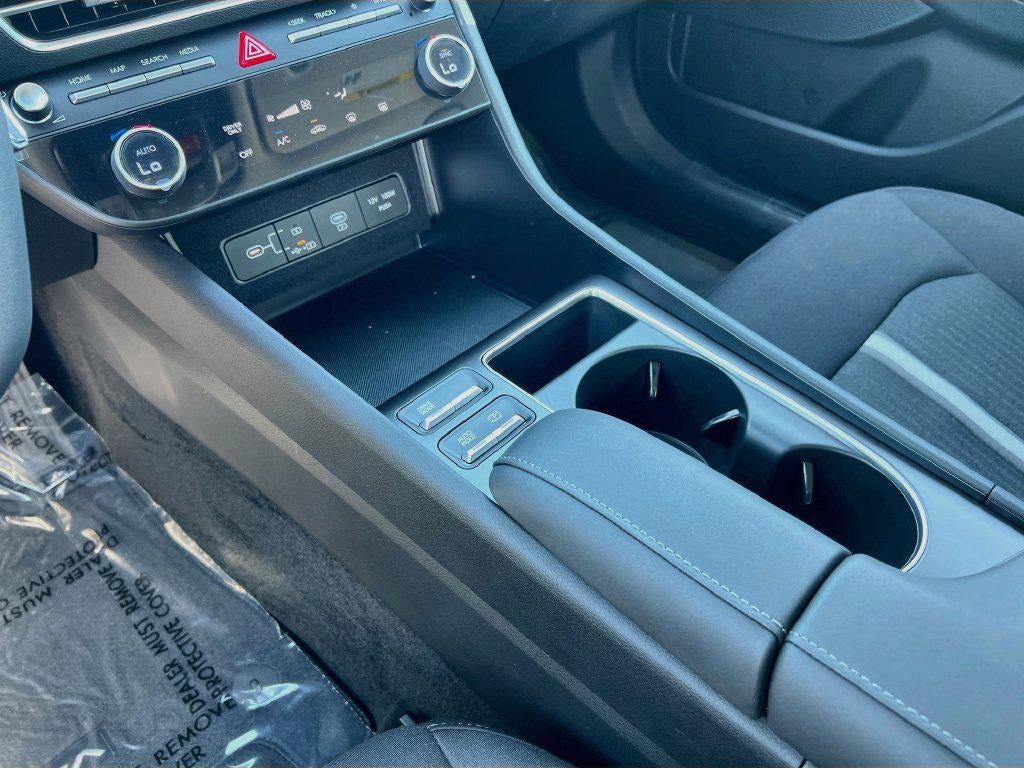 2027 Hyundai SONATA HYBRID Blue