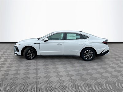 2026 Hyundai SONATA HYBRID Blue