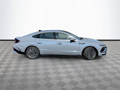 2026 Hyundai SONATA HYBRID SEL