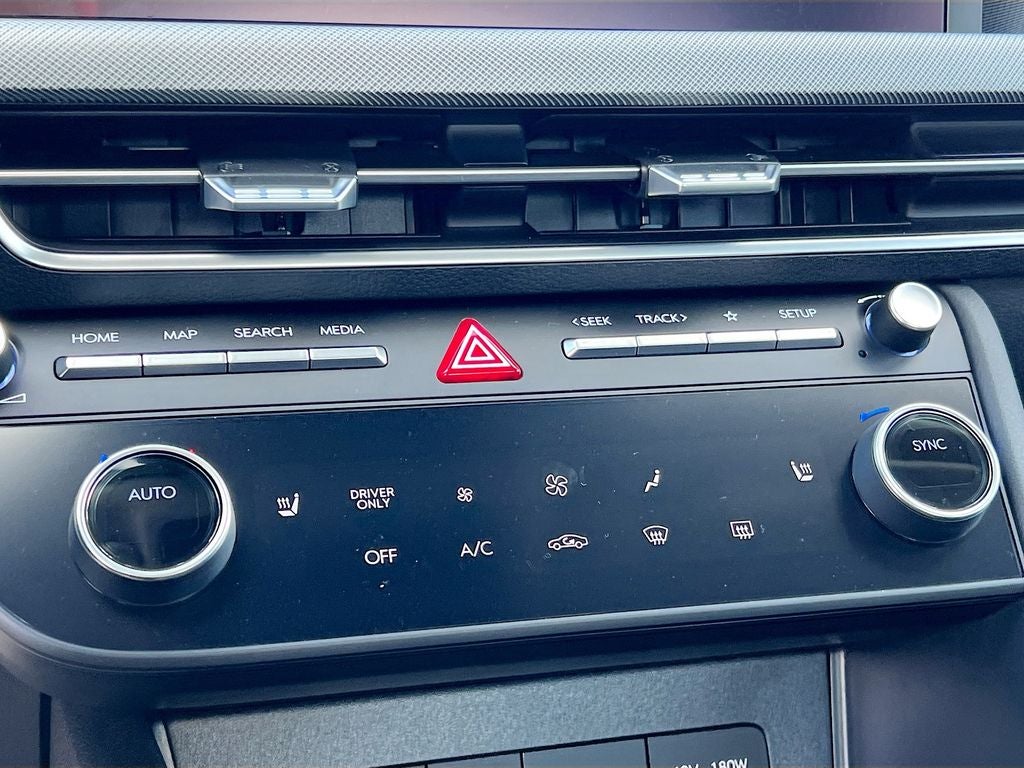 2026 Hyundai SONATA HYBRID SEL