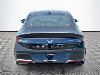 2026 Hyundai SONATA HYBRID SEL