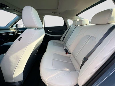 2026 Hyundai SONATA HYBRID SEL