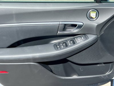 2027 Hyundai SONATA HYBRID SEL
