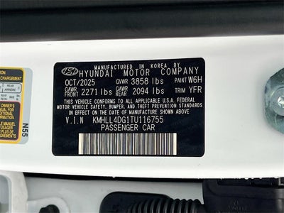 2026 Hyundai ELANTRA SE