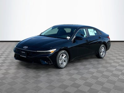 2026 Hyundai ELANTRA SE