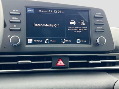 2026 Hyundai ELANTRA SE