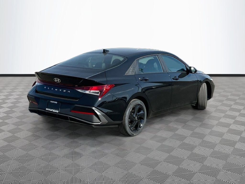 2026 Hyundai ELANTRA SEL Sport Plus