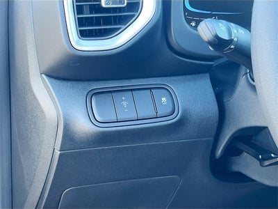 2025 Hyundai VENUE SE