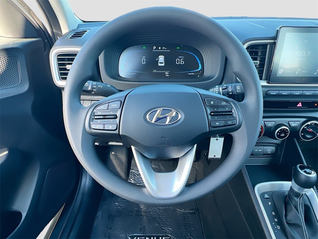 2025 Hyundai VENUE SE