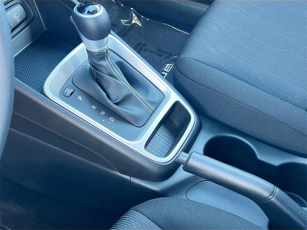 2025 Hyundai VENUE SE