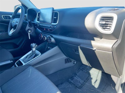 2025 Hyundai VENUE SE