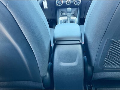 2025 Hyundai VENUE SE