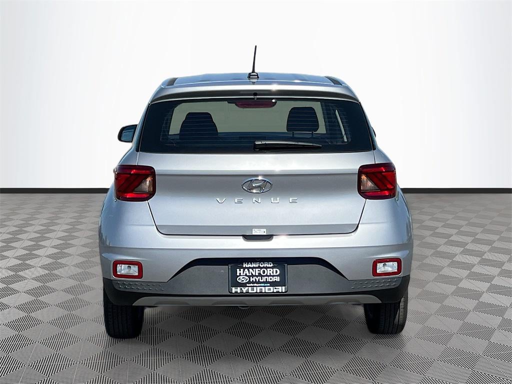 2025 Hyundai VENUE SE