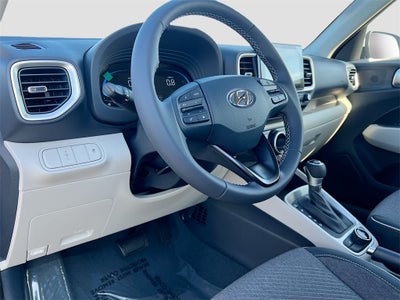 2026 Hyundai VENUE SEL W/Two-Tone Roof