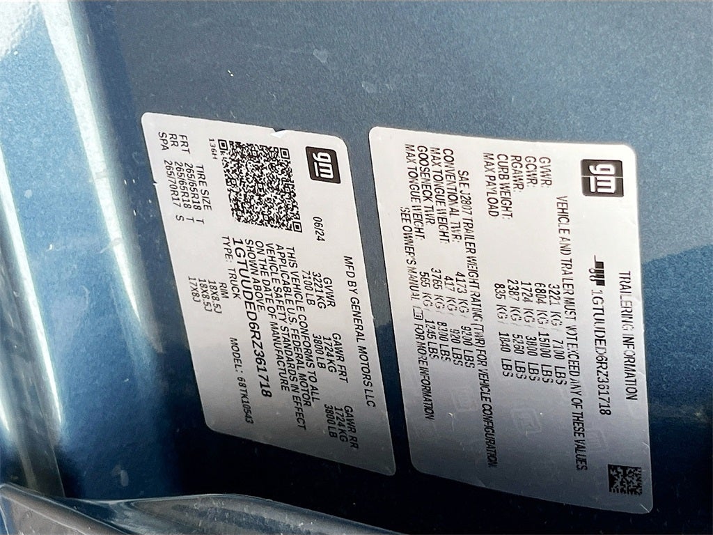 2024 GMC Sierra 1500 SLT