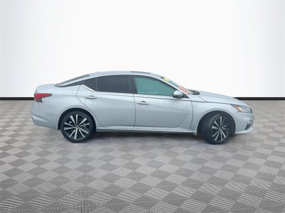 2021 Nissan Altima 2.5 Platinum