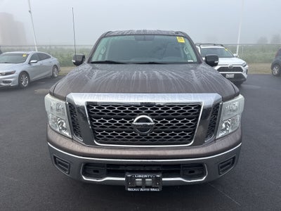 2017 Nissan Titan SV