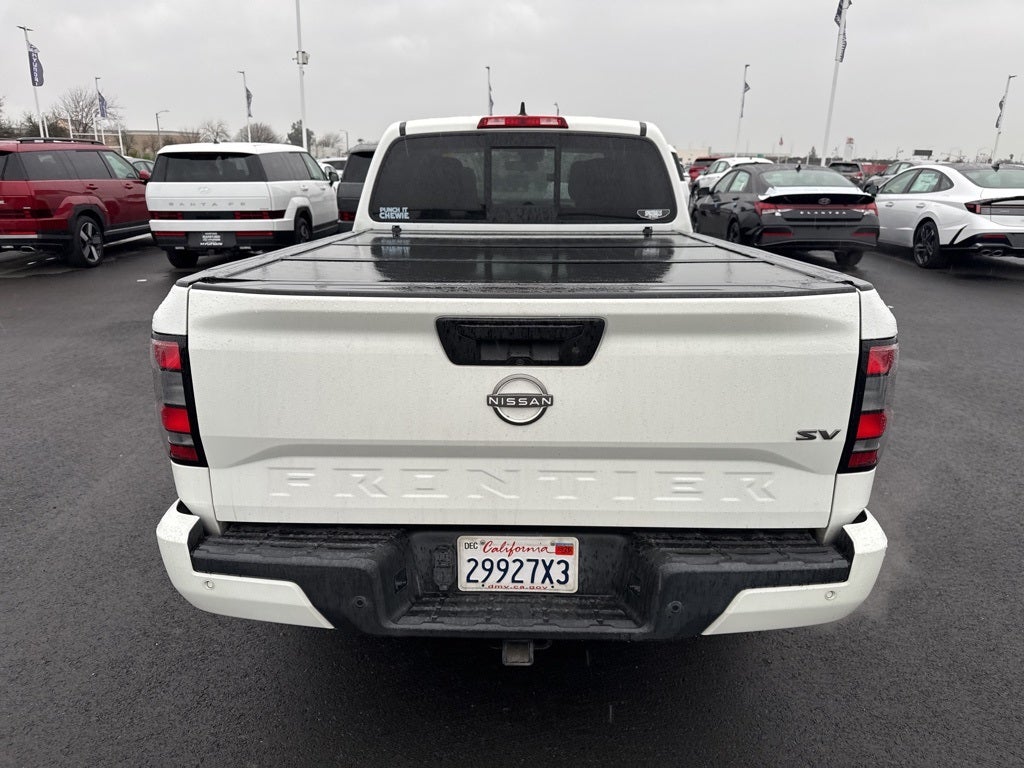 2022 Nissan Frontier SV