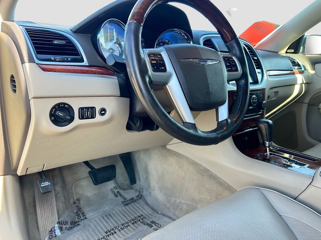 2011 Chrysler 300 Limited
