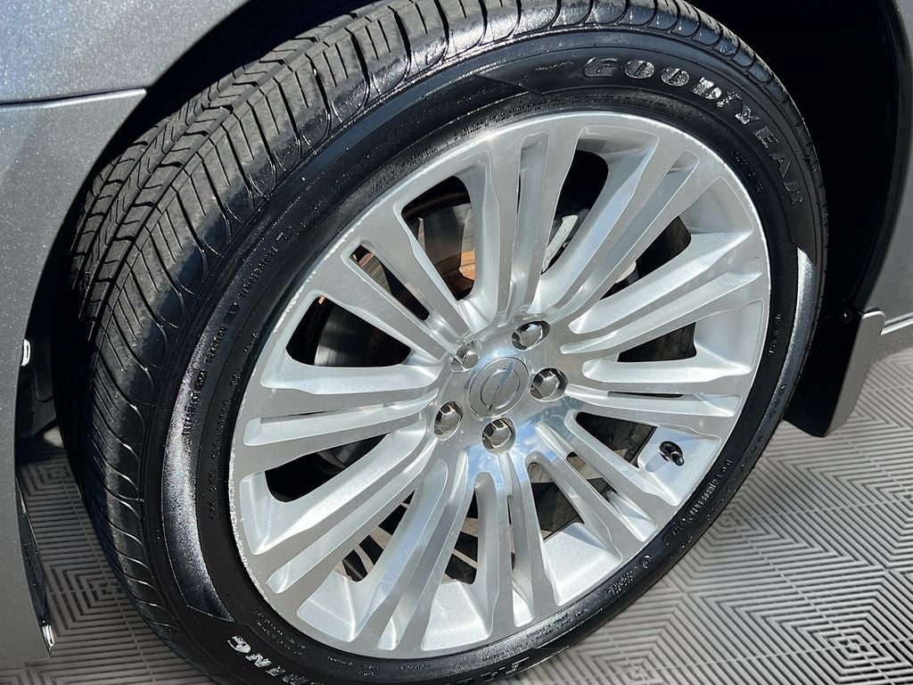 2011 Chrysler 300 Limited