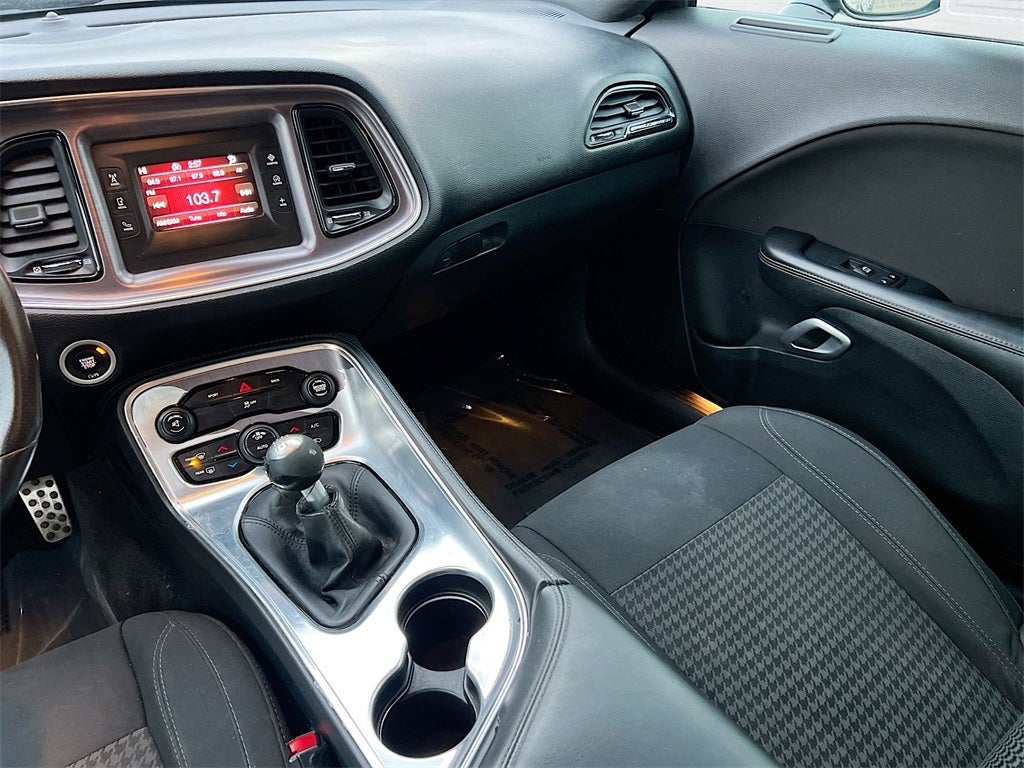 2016 Dodge Challenger R/T