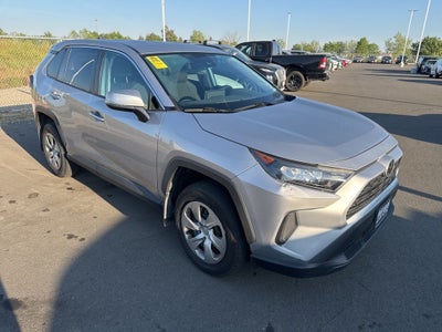 2022 Toyota RAV4 LE