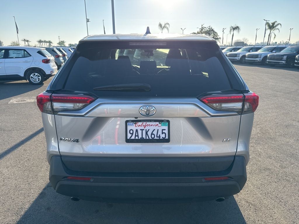 2022 Toyota RAV4 LE