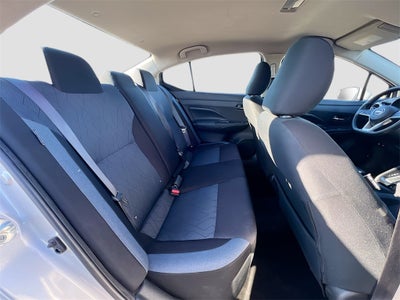 2023 Nissan Versa 1.6 SV