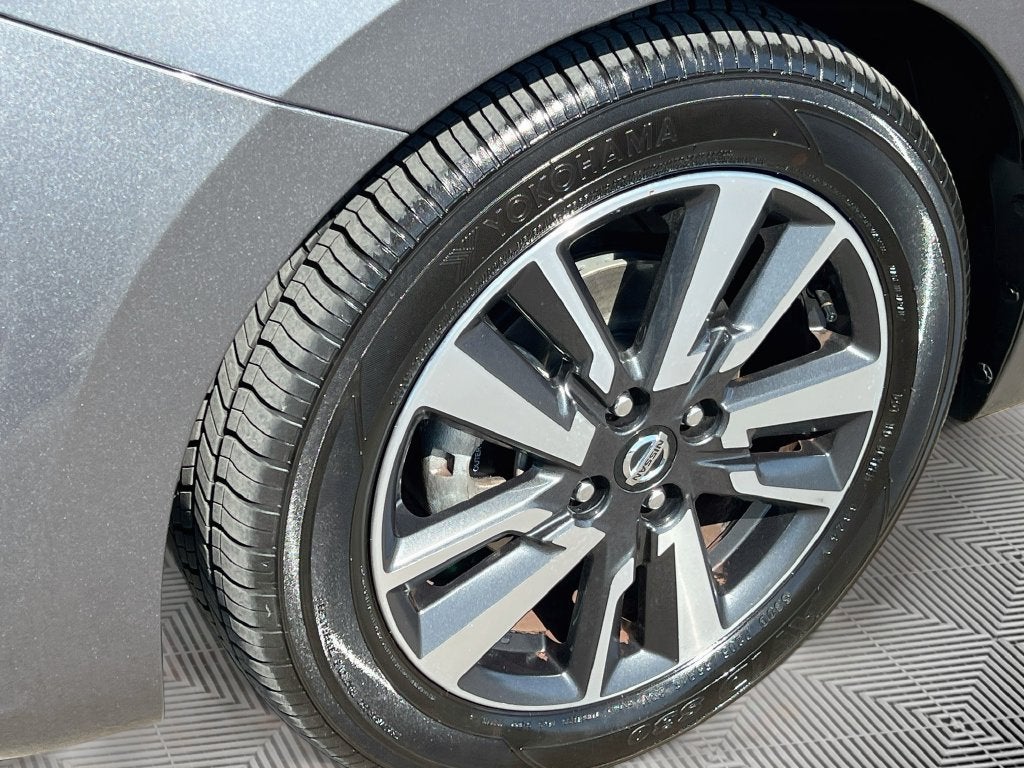 2021 Nissan Versa 1.6 SV