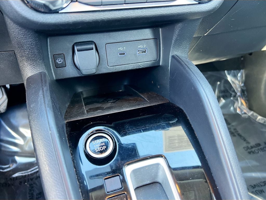 2024 Nissan Versa 1.6 SR