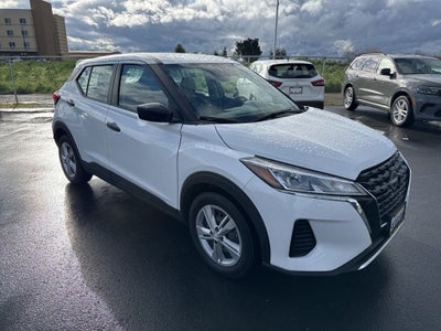 2022 Nissan Kicks S