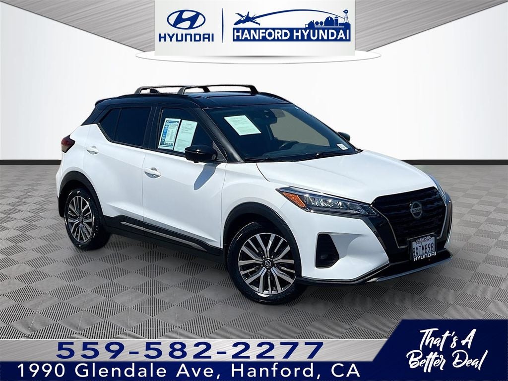 2021 Nissan Kicks SR