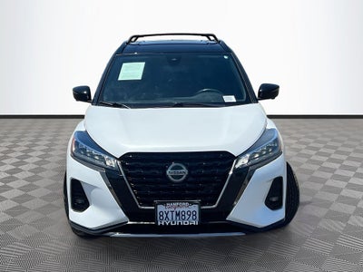 2021 Nissan Kicks SR