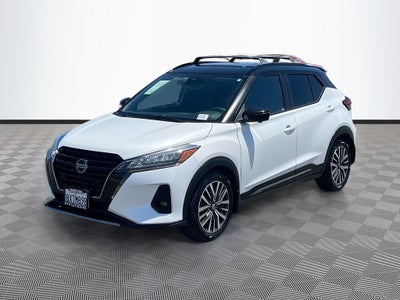 2021 Nissan Kicks SR