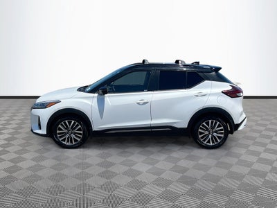 2021 Nissan Kicks SR
