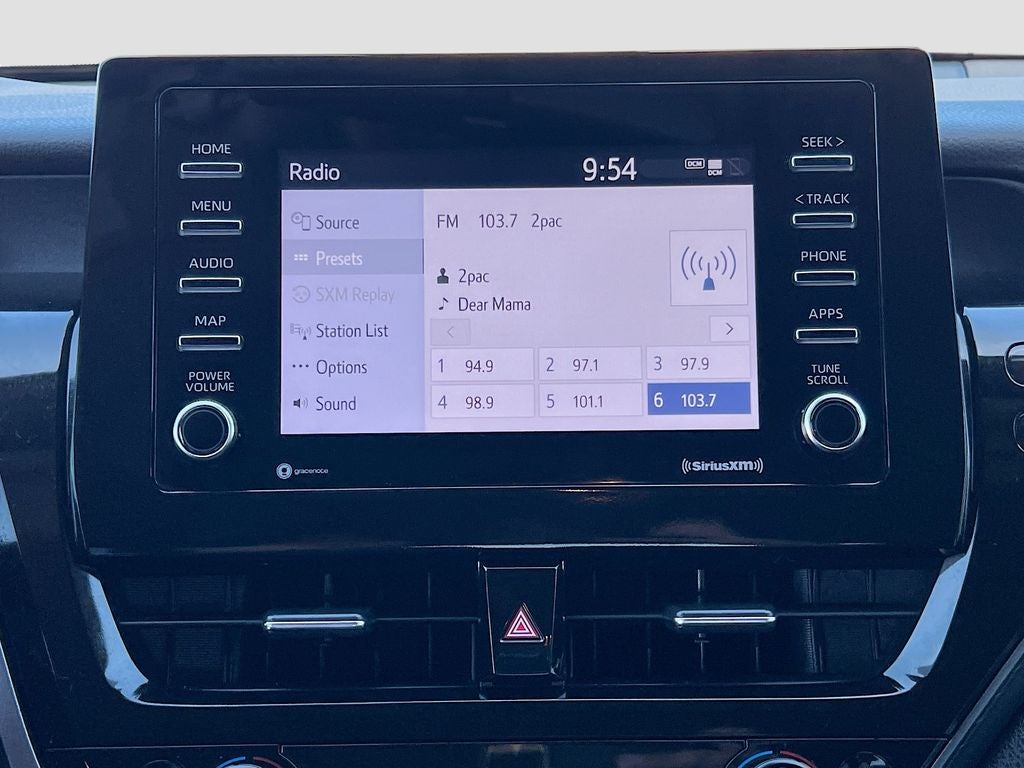2023 Toyota Camry Hybrid LE