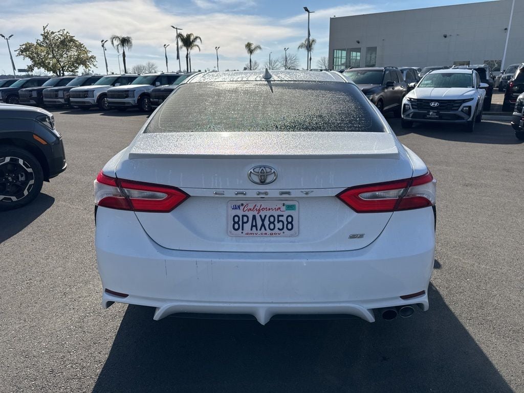 2020 Toyota Camry SE