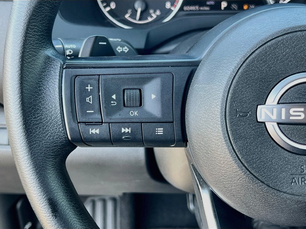 2023 Nissan Pathfinder S